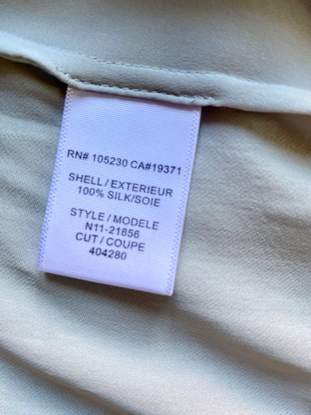 Joie short sleeved silk top in pale blue/gray, with bow tie at back Size L - Picture 11 of 11